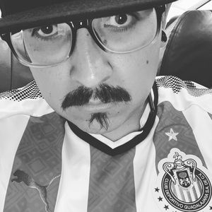 Meet your Posher, Rivera